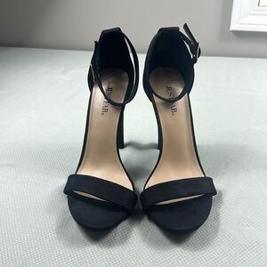 Just Fab Black Heels